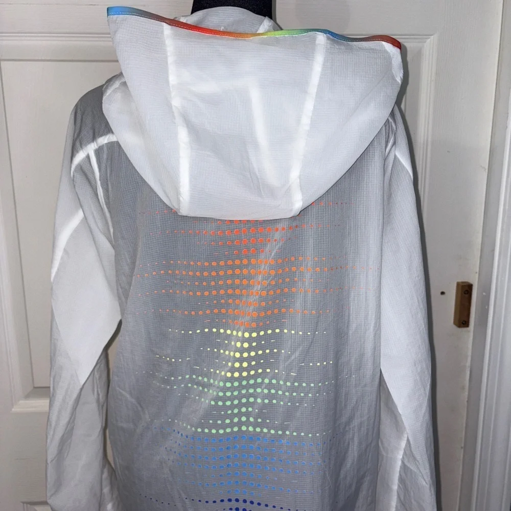 Hoka White Skyflow Jacket for Women Small 1141671 - Picture 3 of 6
